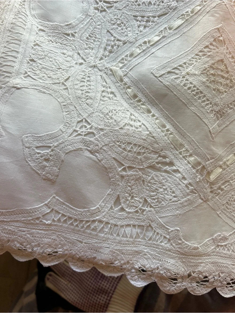 Handmade White Embroidered Lace Lingerie bag new w/tag!